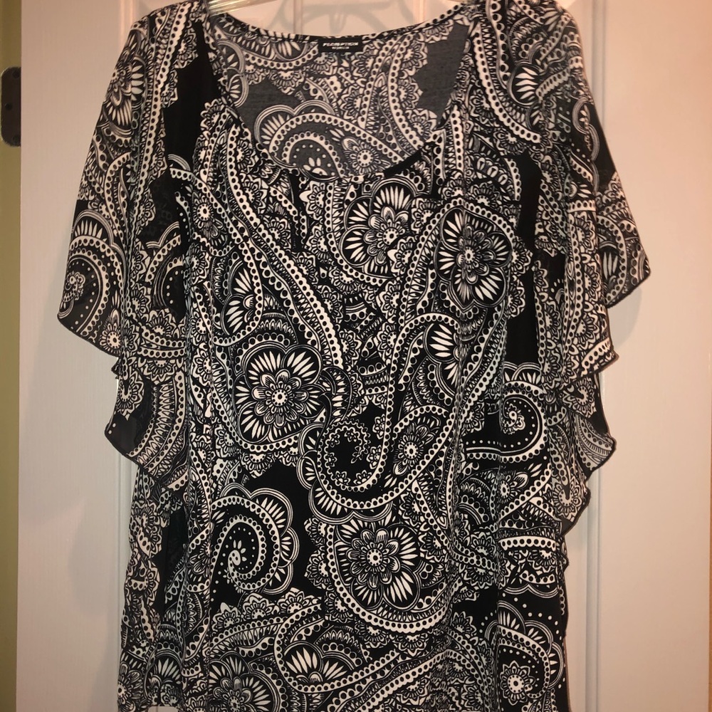 Woman’s plus size top